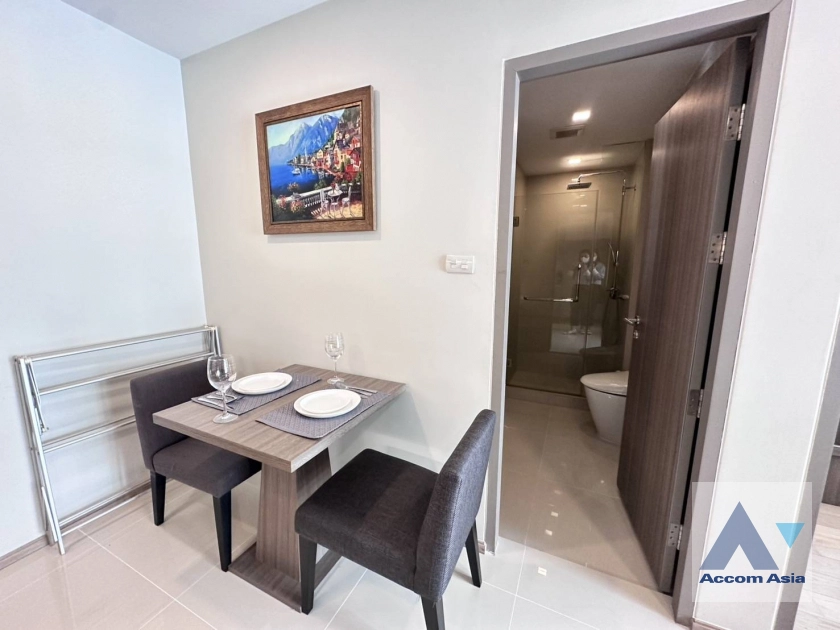 unit 1 Bedroom  Condominium For Rent in Sukhumvit, Bangkok  near BTS Thong Lo (AA42865)