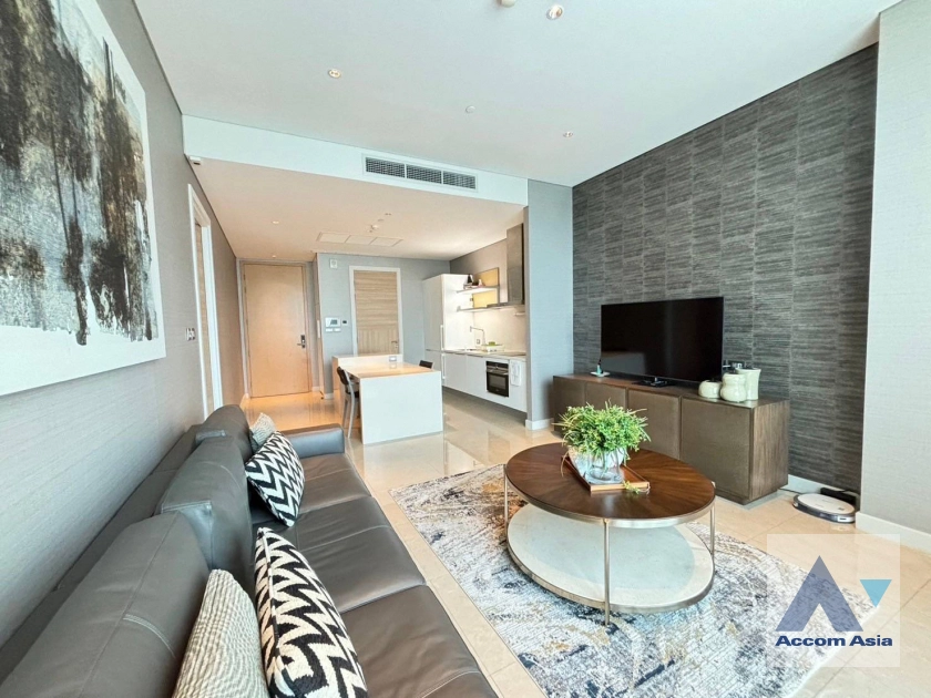 4  1 br Condominium For Rent in Ploenchit ,Bangkok BTS Chitlom at Sindhorn Residence AA42870