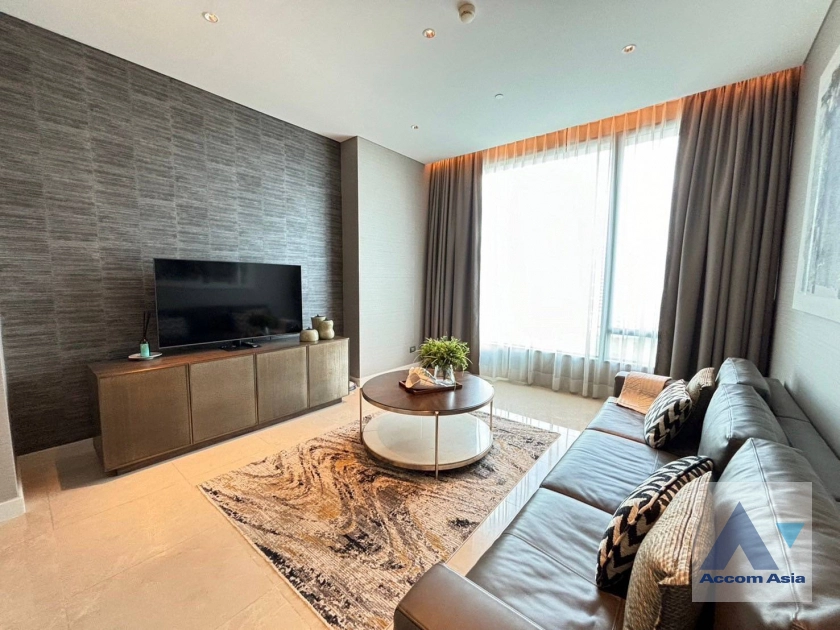 1  1 br Condominium For Rent in Ploenchit ,Bangkok BTS Chitlom at Sindhorn Residence AA42870