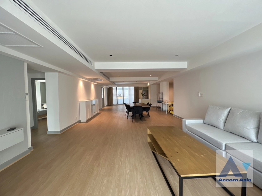  1  3 br Apartment for rent and sale in Sukhumvit ,Bangkok BTS Asok - MRT Sukhumvit at Newly Renovated AA42873