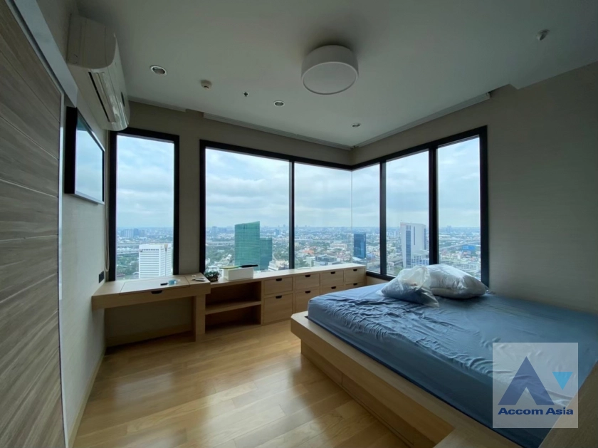 4  1 br Condominium for rent and sale in Phaholyothin ,Bangkok MRT Phahon Yothin at M Ladprao AA42879