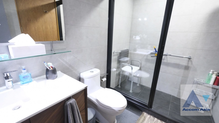 21  3 br Condominium For Sale in Sukhumvit ,Bangkok BTS Ekkamai at Casa Viva AA42881