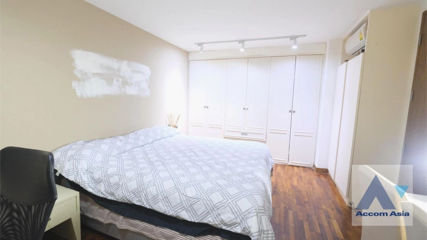 16  3 br Condominium For Sale in Sukhumvit ,Bangkok BTS Ekkamai at Casa Viva AA42881