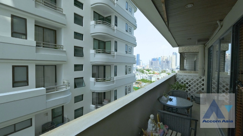 24  3 br Condominium For Sale in Sukhumvit ,Bangkok BTS Ekkamai at Casa Viva AA42881