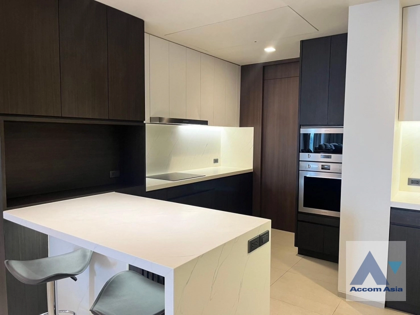 4  4 br Apartment For Rent in Sukhumvit ,Bangkok BTS Phrom Phong at Modern Brand New Apartment AA42885