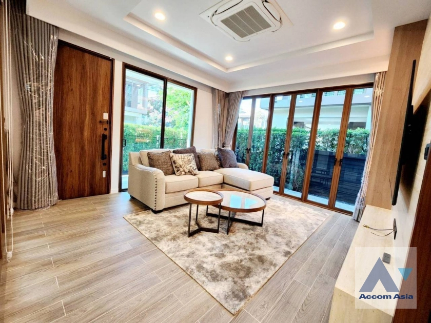  1  4 br House for rent and sale in Krungthep Kreetha ,Bangkok MRT Yaek Lam Sali at Burasiri Krungthep Kreetha AA42892