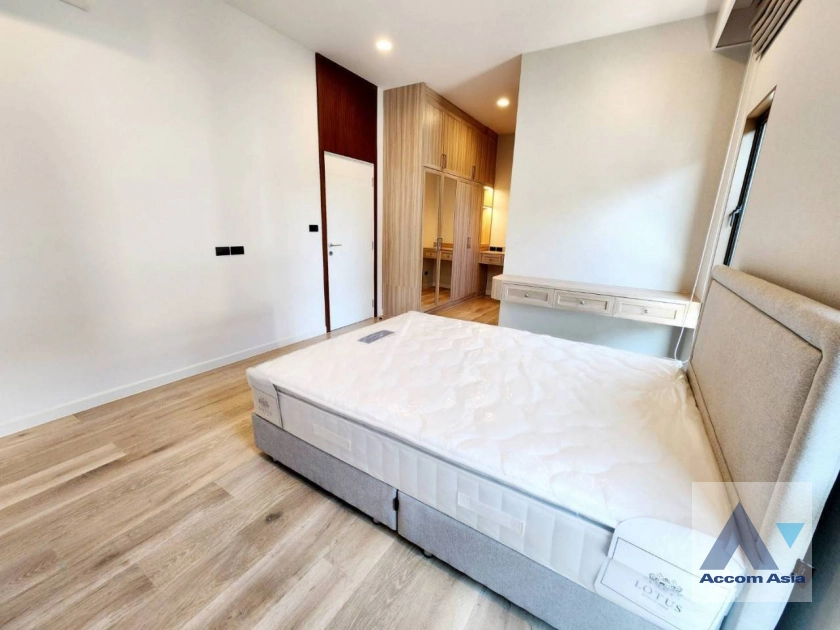 23  4 br House for rent and sale in Krungthep Kreetha ,Bangkok MRT Yaek Lam Sali at Burasiri Krungthep Kreetha AA42892