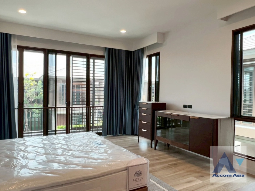 16  4 br House for rent and sale in Krungthep Kreetha ,Bangkok MRT Yaek Lam Sali at Burasiri Krungthep Kreetha AA42892