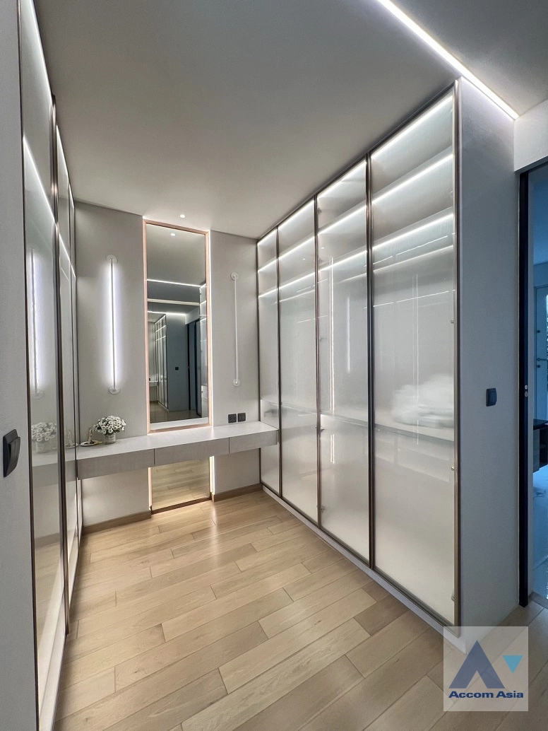 23  4 br House For Rent in Ratchadaphisek ,Bangkok  at VIVE Ekkamai-Ramintra AA42896