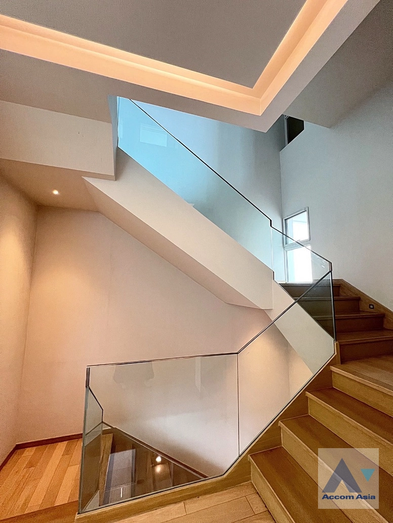 19  4 br House For Rent in Ratchadaphisek ,Bangkok  at VIVE Ekkamai-Ramintra AA42896