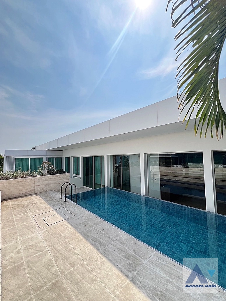 unitPrivate Swimming Pool |  4 Bedrooms  House For Rent in Ratchadaphisek, Bangkok  (AA42896)