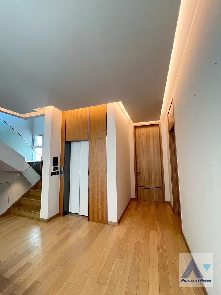 17  4 br House For Rent in Ratchadaphisek ,Bangkok  at VIVE Ekkamai-Ramintra AA42896