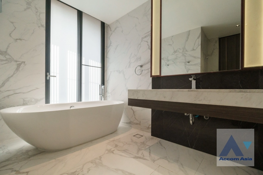 14  3 br Apartment for rent and sale in Sukhumvit ,Bangkok BTS Phrom Phong at Serene Place with Modern Style AA42903