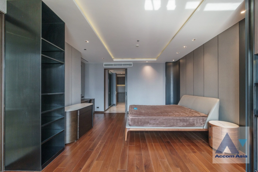 17  3 br Apartment for rent and sale in Sukhumvit ,Bangkok BTS Phrom Phong at Serene Place with Modern Style AA42903