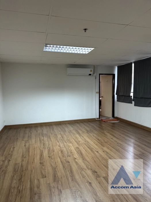 5  2 br Office Space For Rent in Silom ,Bangkok BTS Surasak - BTS Saint Louis at S&B TOWER AA42905