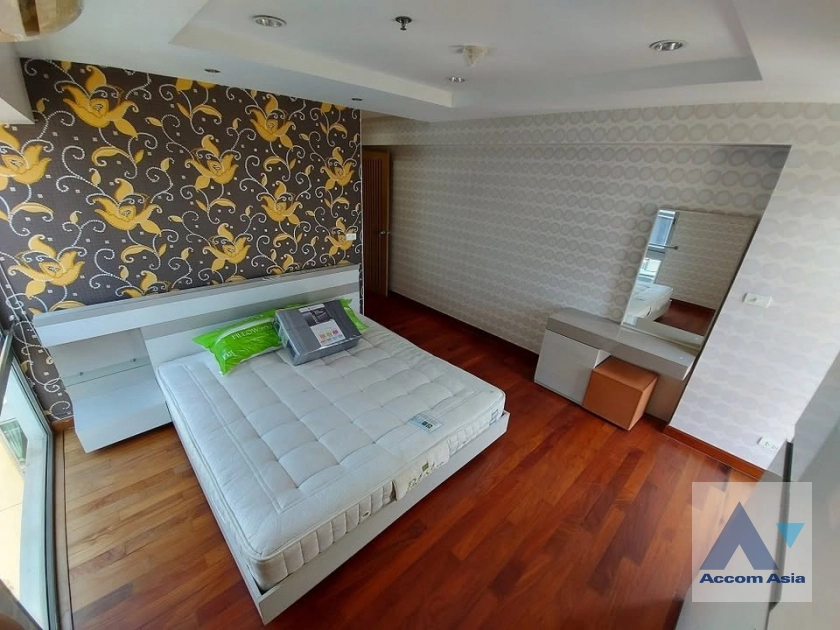 6  2 br Condominium For Rent in Ratchadaphisek ,Bangkok MRT Phetchaburi at My Resort Bangkok AA42906
