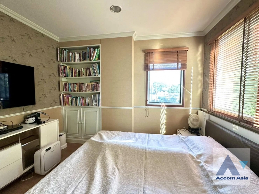 6  2 br Condominium for rent and sale in Ploenchit ,Bangkok BTS Ploenchit at The Crest Ruamrudee AA42907