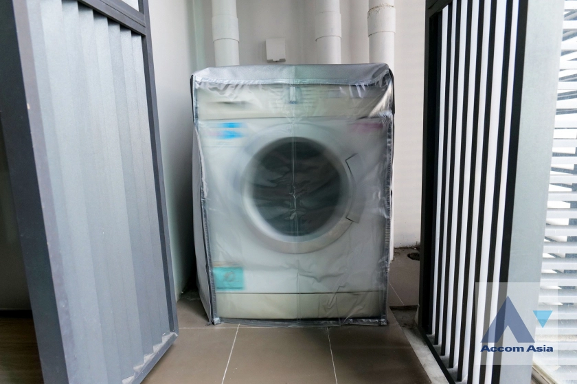 22  1 br Condominium for rent and sale in Sukhumvit ,Bangkok BTS Phra khanong at The Room Sukhumvit 69 AA42910