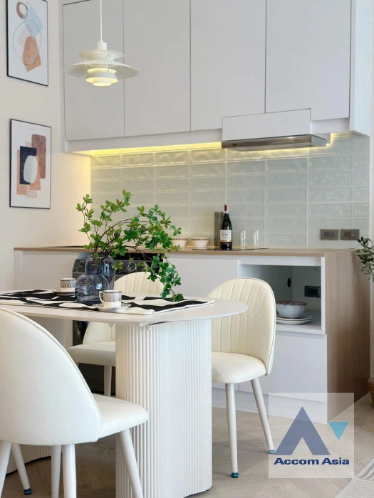 1  2 br Condominium For Sale in Ploenchit ,Bangkok BTS Ratchathewi at Baan Klang Krung Siam-Pathumwan AA42914
