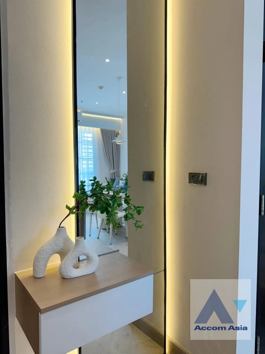 7  2 br Condominium For Sale in Ploenchit ,Bangkok BTS Ratchathewi at Baan Klang Krung Siam-Pathumwan AA42914