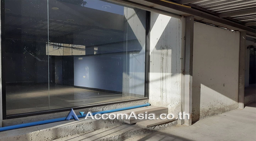 6  3 br House For Rent in Phaholyothin ,Bangkok BTS Ari 95715