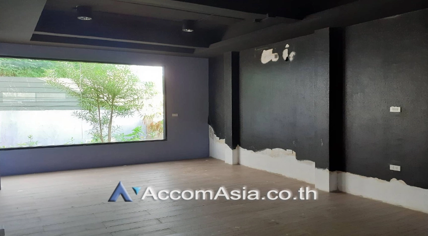 4  3 br House For Rent in Phaholyothin ,Bangkok BTS Ari 95715