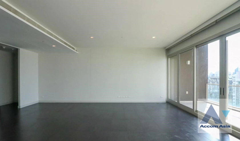 11  4 br Condominium For Rent in Ploenchit ,Bangkok BTS Ratchadamri - MRT Silom at 185 Rajadamri AA42934