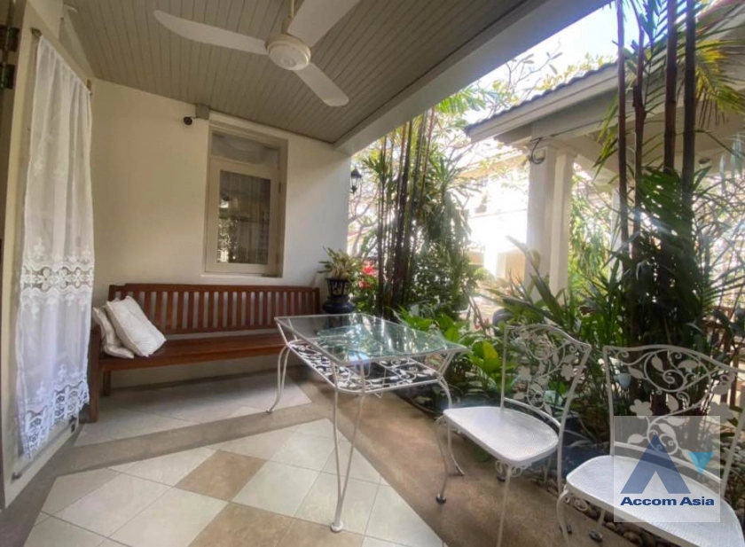  1  2 br House For Rent in Phaholyothin ,Bangkok  AA42941