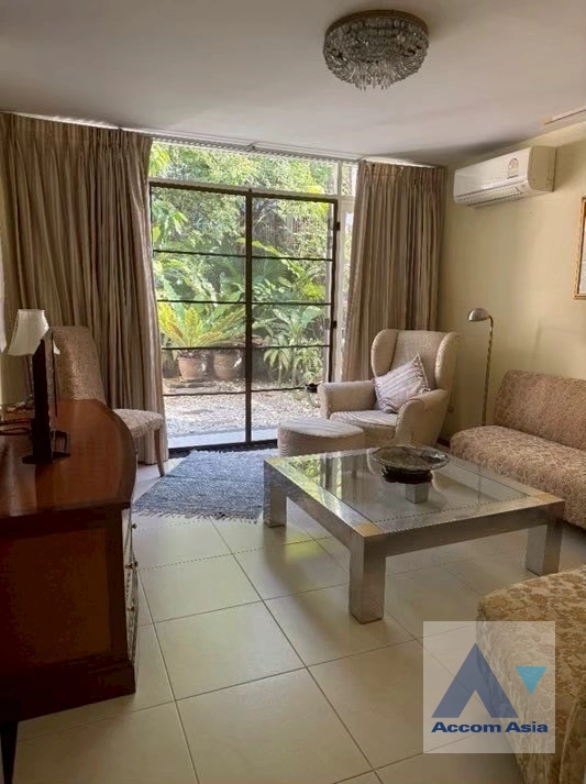 5  2 br House For Rent in Phaholyothin ,Bangkok  AA42941