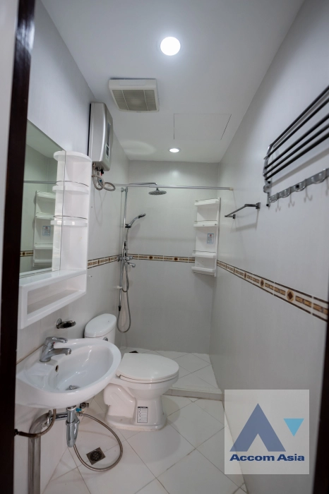 30  3 br House for rent and sale in Sukhumvit ,Bangkok BTS Phra khanong AA42943