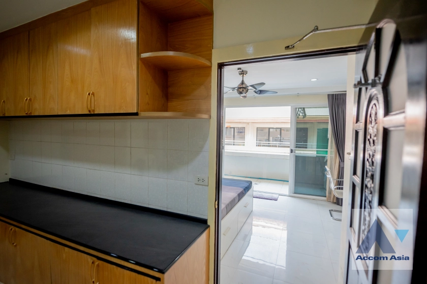 19  3 br House for rent and sale in Sukhumvit ,Bangkok BTS Phra khanong AA42943