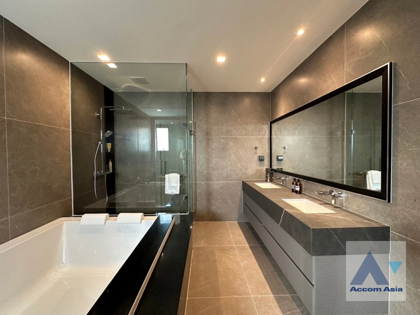 33  5 br House for rent and sale in Latkrabang ,Bangkok  at Grand Bangkok Boulevard Krungthepkreetha AA42944