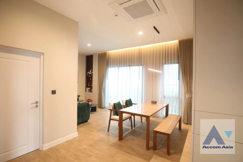 21  5 br House for rent and sale in Latkrabang ,Bangkok  at Grand Bangkok Boulevard Krungthepkreetha AA42944