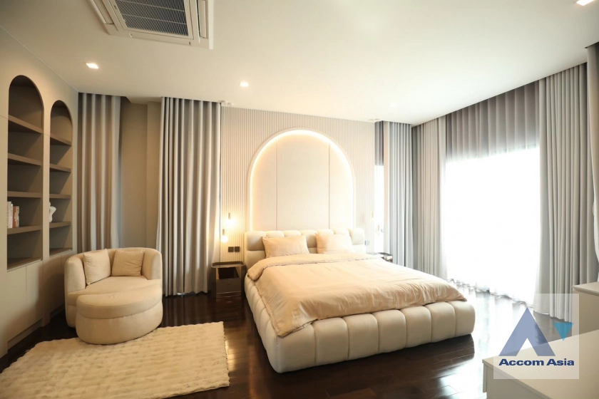 26  5 br House for rent and sale in Latkrabang ,Bangkok  at Grand Bangkok Boulevard Krungthepkreetha AA42944