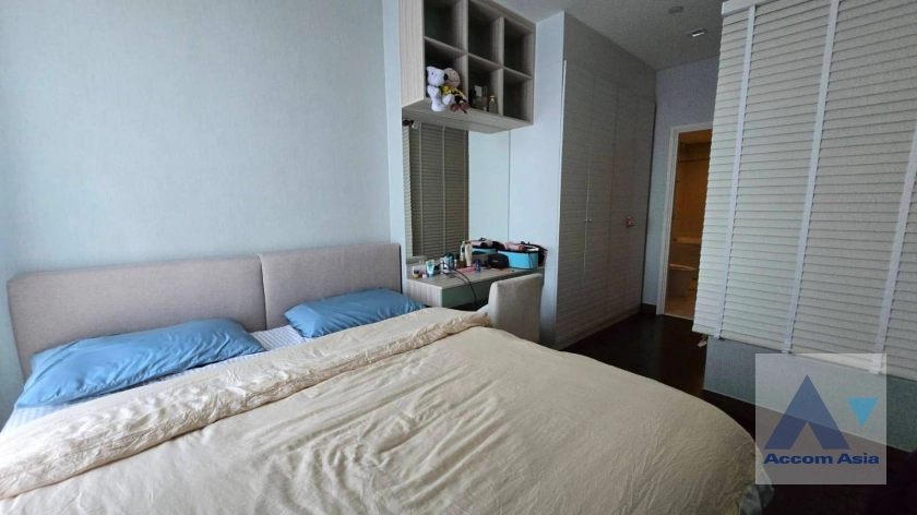 unit 2 Bedrooms  Condominium For Rent in Sukhumvit, Bangkok  near BTS Thong Lo (AA42949)