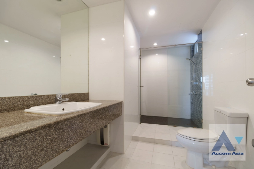 18  3 br Apartment For Rent in Sukhumvit ,Bangkok BTS Asok - MRT Sukhumvit at Peaceful and Pet-Friendly Residence in Asoke AA42952