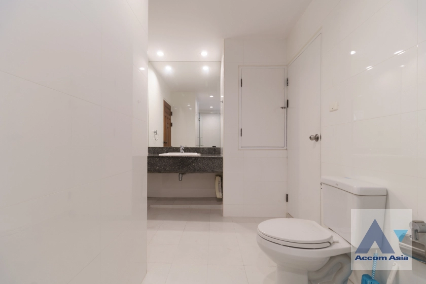 22  3 br Apartment For Rent in Sukhumvit ,Bangkok BTS Asok - MRT Sukhumvit at Peaceful and Pet-Friendly Residence in Asoke AA42952