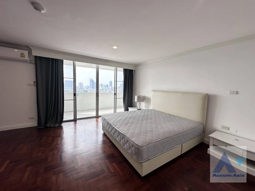 6  3 br Apartment For Rent in Sukhumvit ,Bangkok BTS Ekkamai at Ideal Place For Big Families AA42960