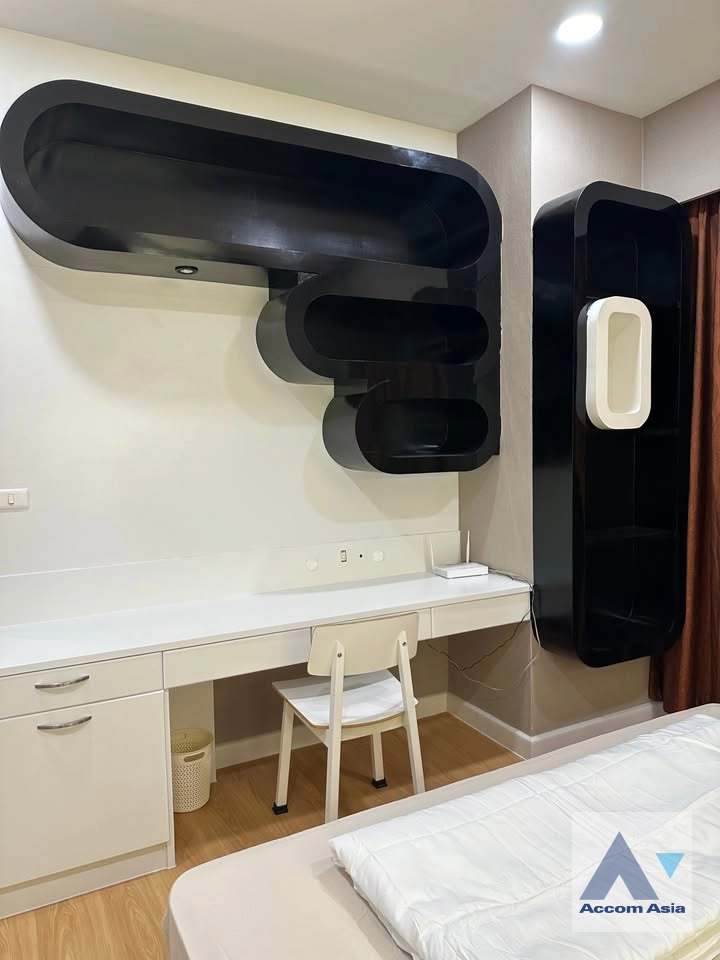 8  2 br Condominium For Sale in Ploenchit ,Bangkok BTS Ratchathewi at Baan Klang Krung Siam-Pathumwan AA42962