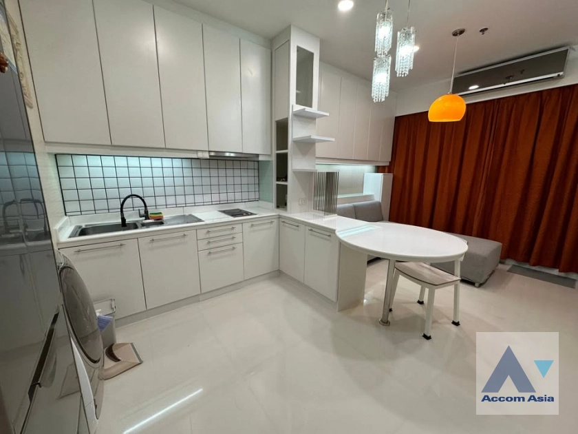  1  2 br Condominium For Sale in Ploenchit ,Bangkok BTS Ratchathewi at Baan Klang Krung Siam-Pathumwan AA42962