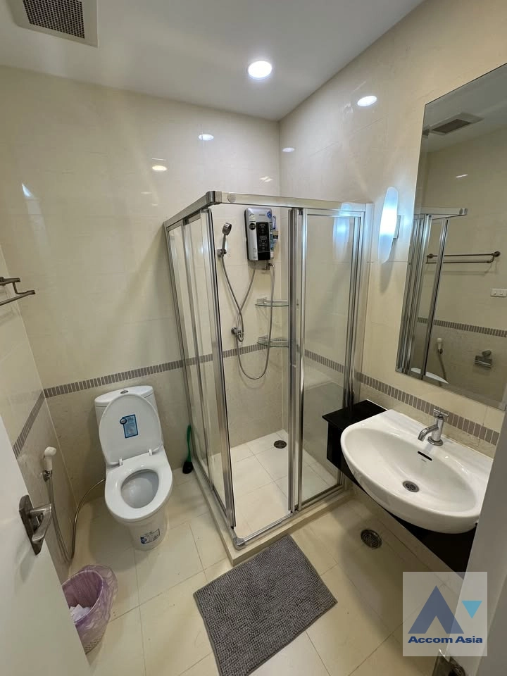 18  2 br Condominium For Sale in Ploenchit ,Bangkok BTS Ratchathewi at Baan Klang Krung Siam-Pathumwan AA42962