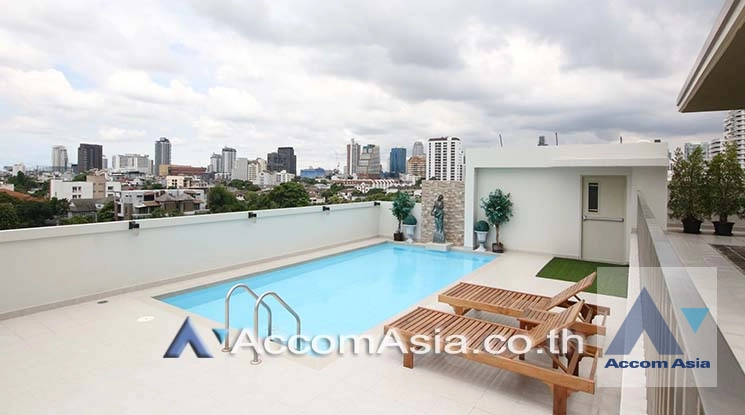  The Executive Residence Apartment  2 Bedroom for Rent BTS Ekkamai in Sukhumvit Bangkok