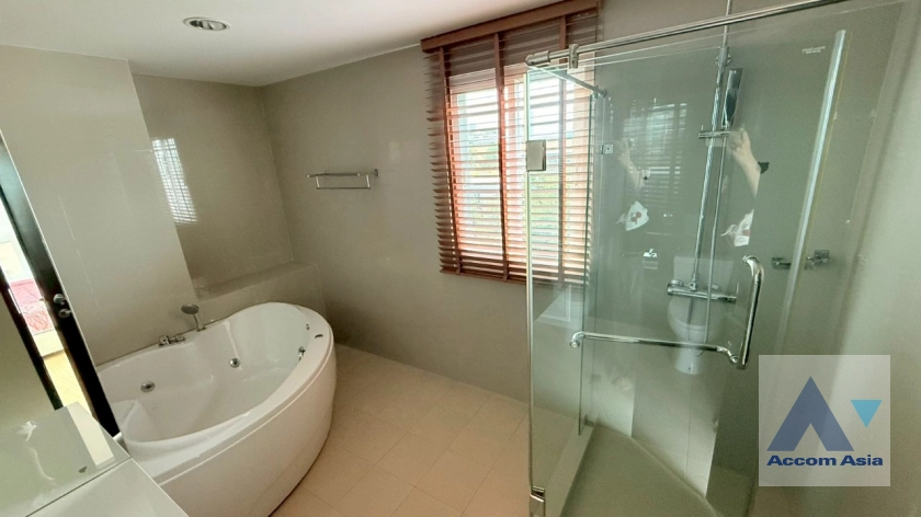 16  2 br Apartment for rent and sale in Sukhumvit ,Bangkok BTS Ekkamai at The Executive Residence AA42964