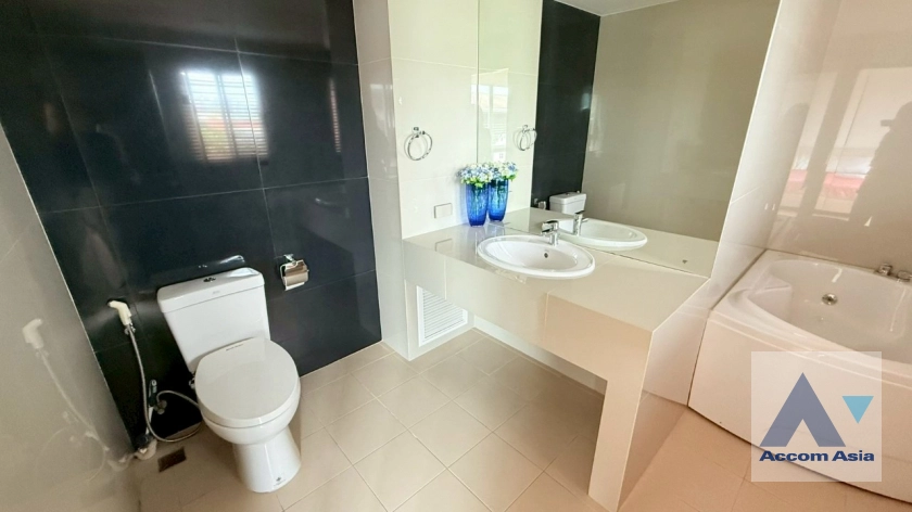 18  2 br Apartment for rent and sale in Sukhumvit ,Bangkok BTS Ekkamai at The Executive Residence AA42964