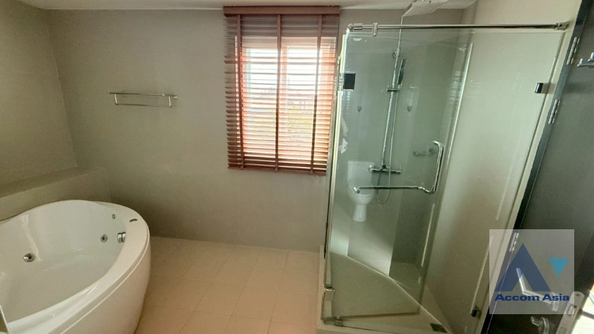 17  2 br Apartment for rent and sale in Sukhumvit ,Bangkok BTS Ekkamai at The Executive Residence AA42964