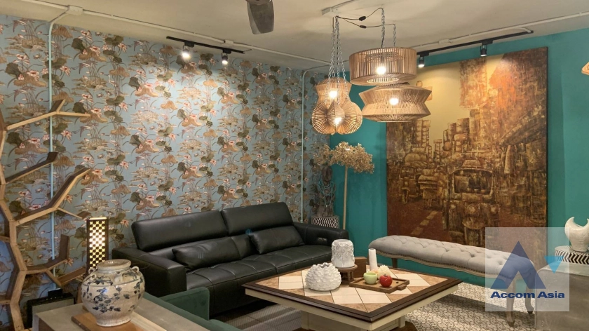 Unity Tower Condominium  1 Bedroom for Sale & Rent   in Sukhumvit Bangkok