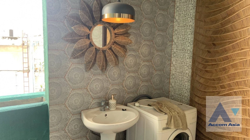 26  1 br Condominium for rent and sale in Sukhumvit ,Bangkok  at Unity Tower AA42965