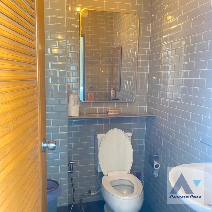 9  1 br Condominium For Rent in Bang Na ,Bangkok  at Udomsuk Tower (UTR) AA42966