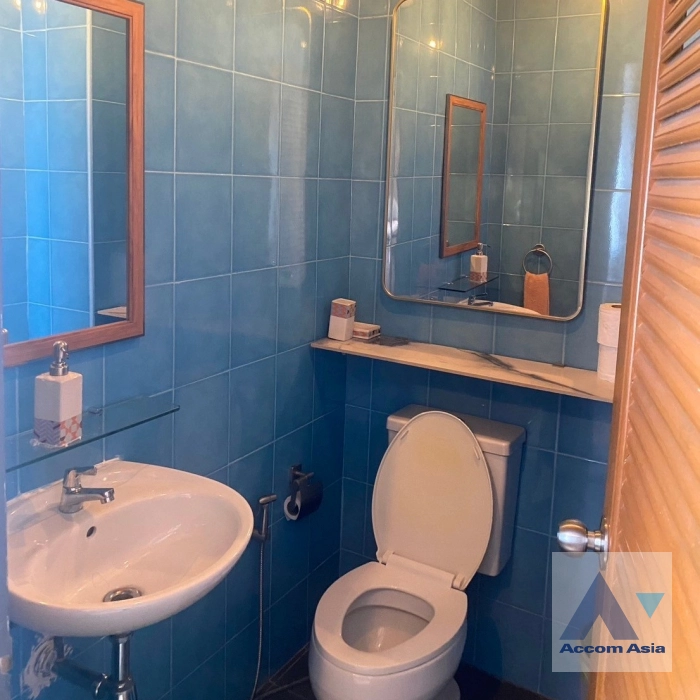 8  1 br Condominium For Rent in Bang Na ,Bangkok  at Udomsuk Tower (UTR) AA42966