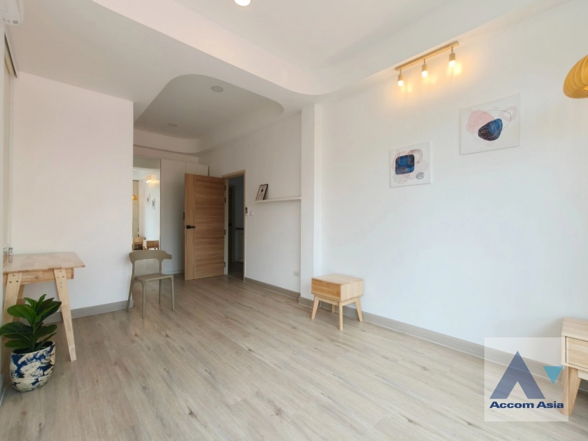 19  3 br House For Rent in Sukhumvit ,Bangkok BTS Ekkamai AA42969